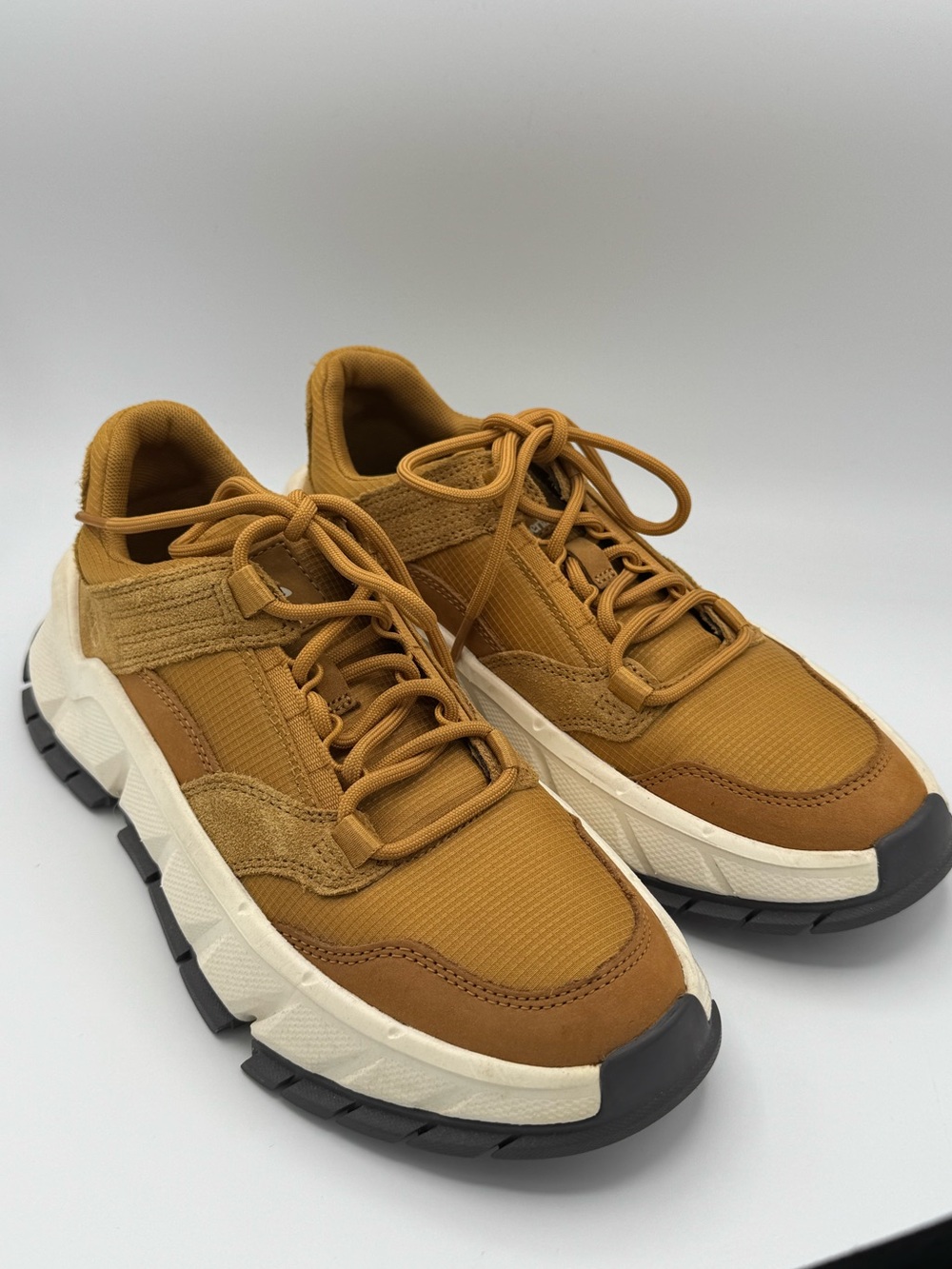 Timberland Sz 8.5 Running Shoes Turbo Low Trainers Wheat Suede Athletic Hiking